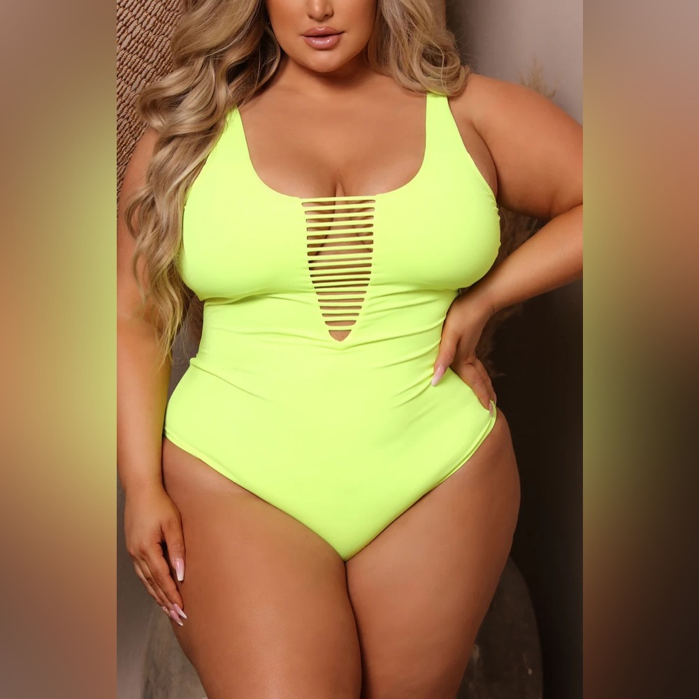 Fashion Nova One Piece Swimsuit 3XL NWT